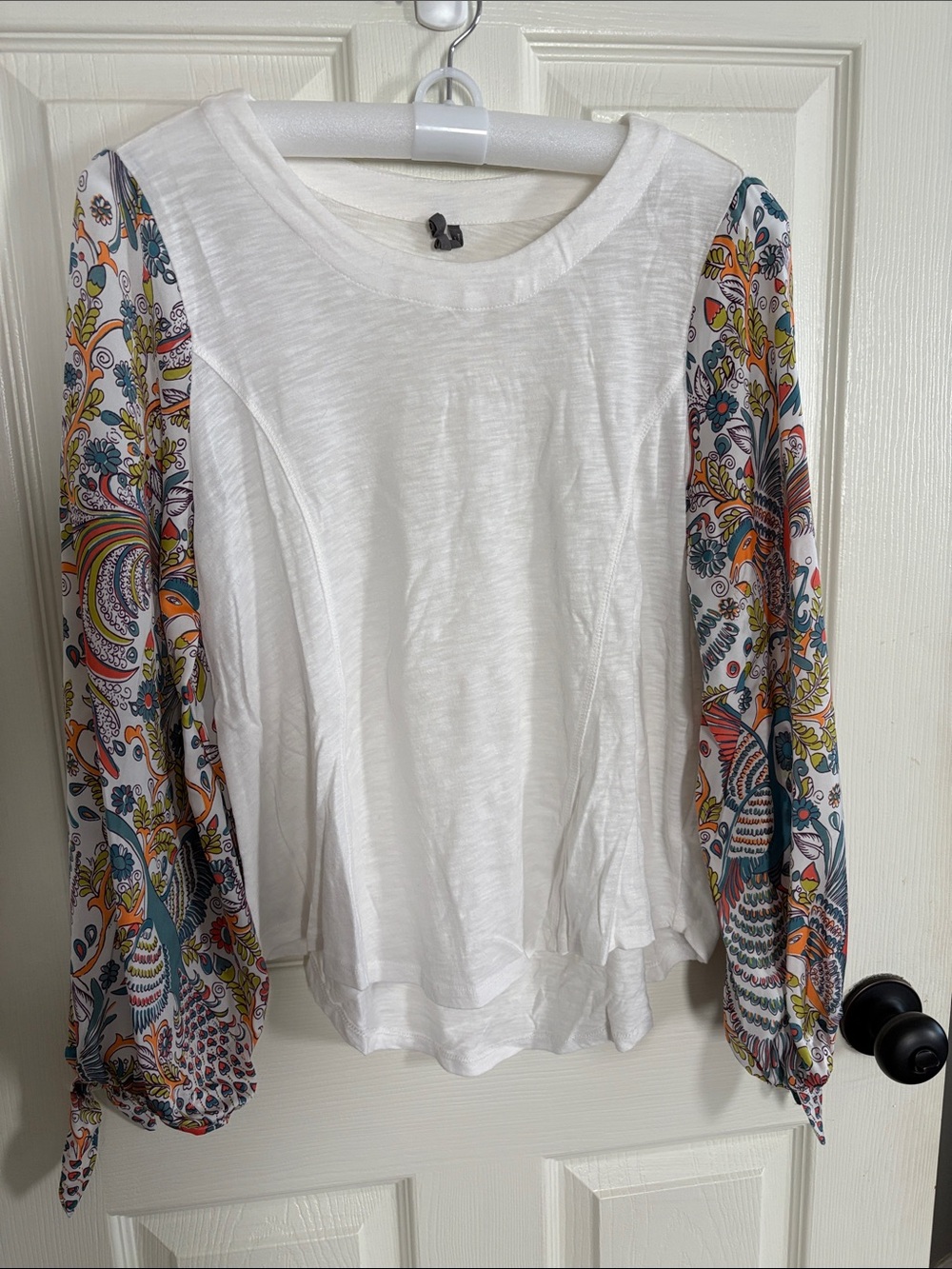 Anthropologie White Tunic with Multicolor Paisley Balloon Sleeves